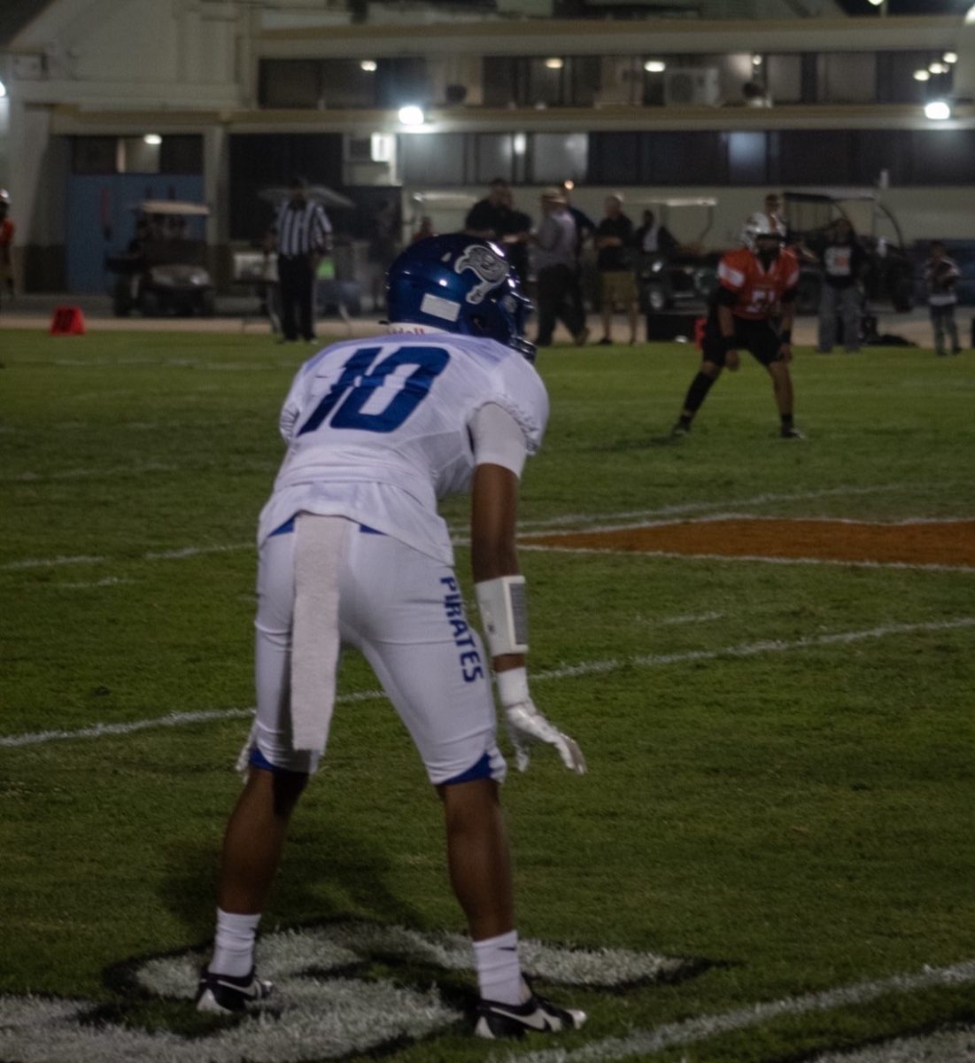 Jayden Johnson waits for kickoff.
