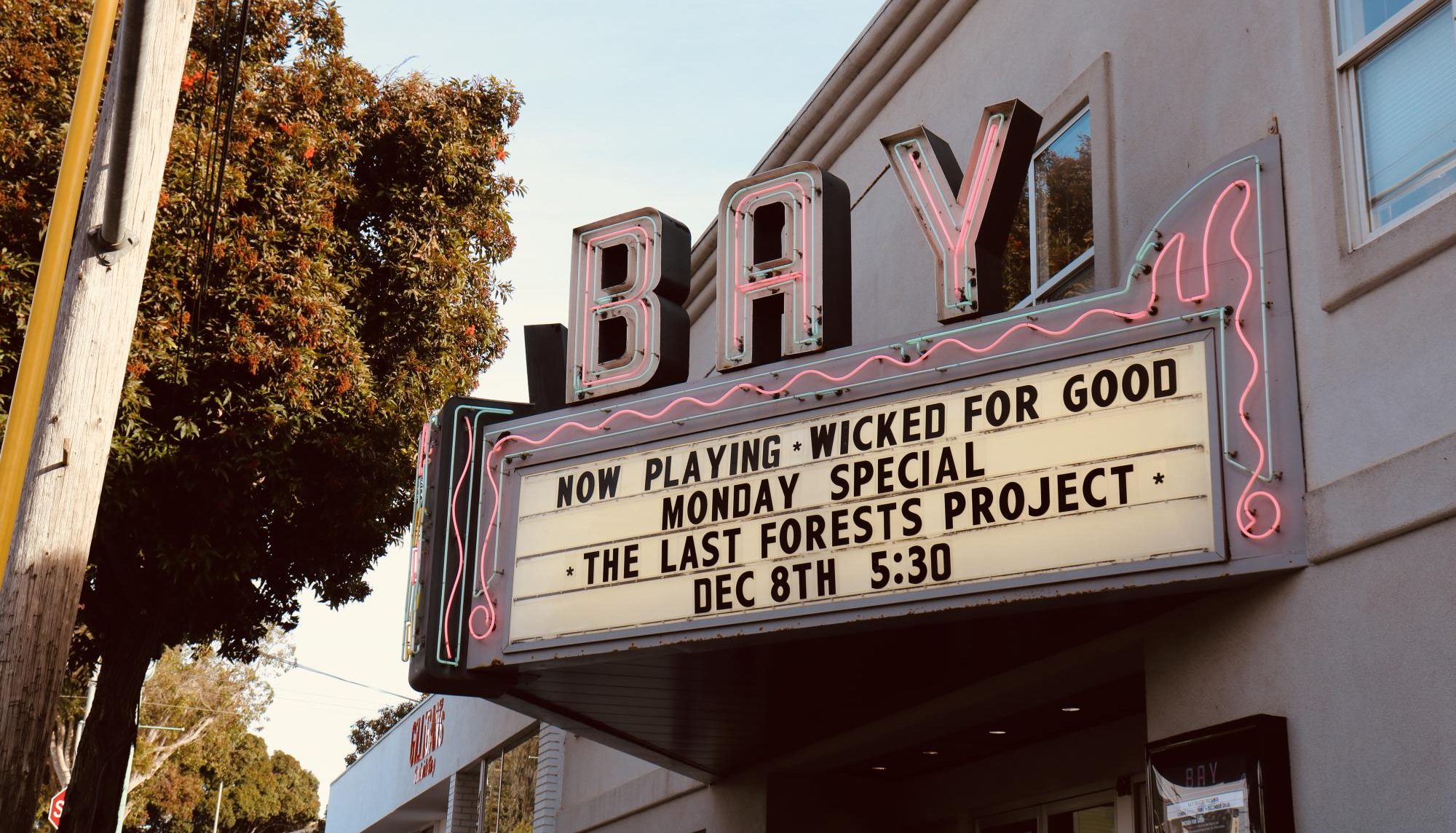 The Bay Theater's exterior, located on Morro Bay Blvd.