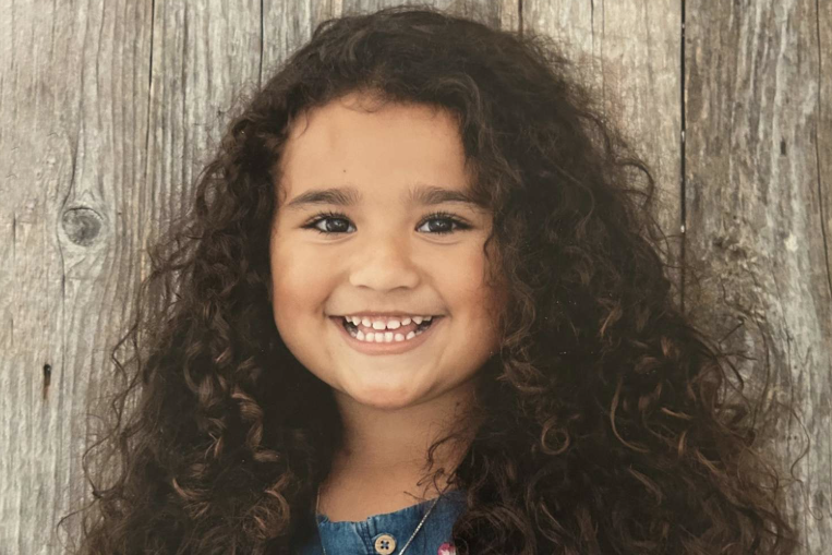 9 year old girl Melodee Buzzard
(Photo Credit: Santa Barbara County Sheriff's Office, CNN)
