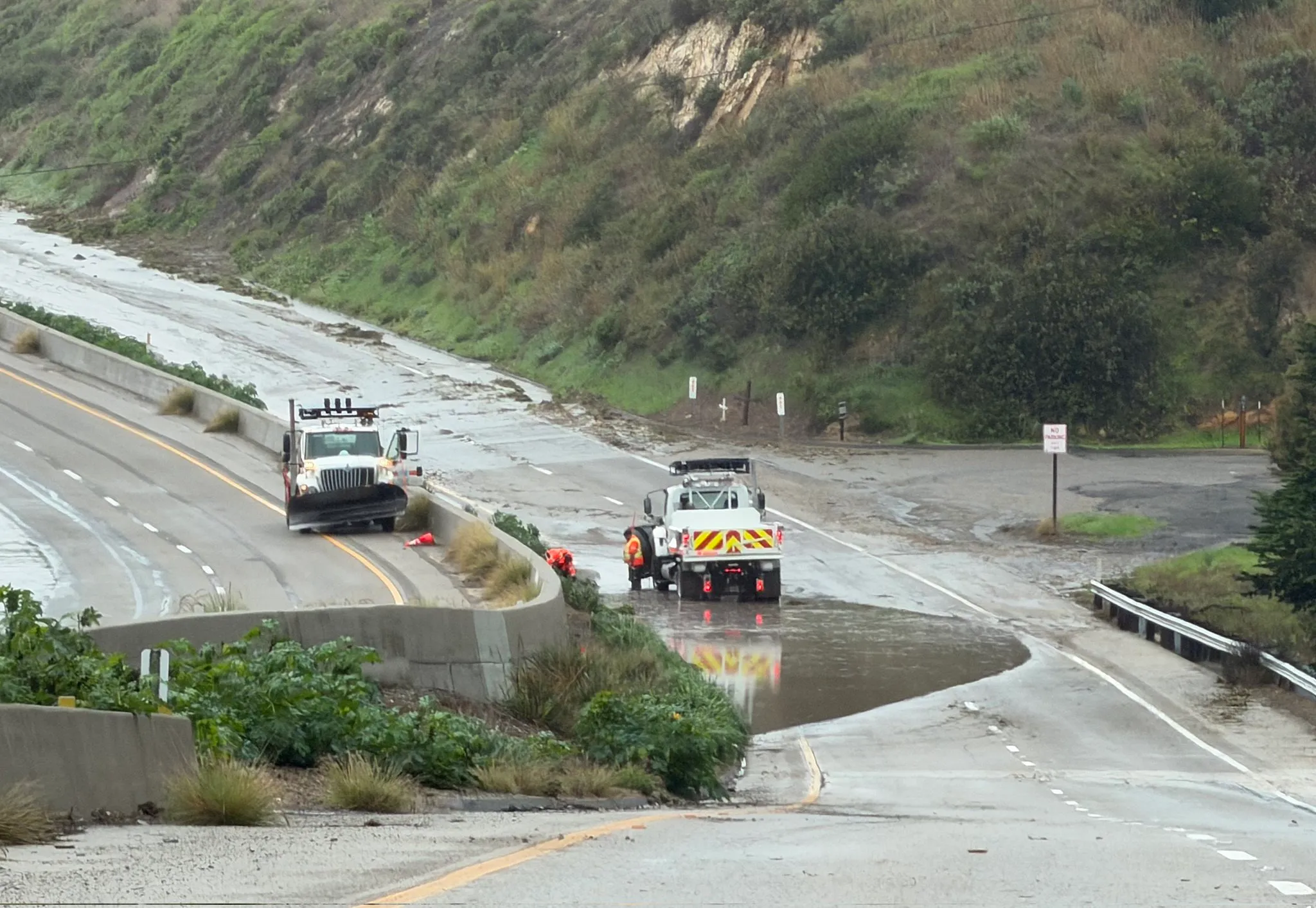 Southbound 101 Flooding.