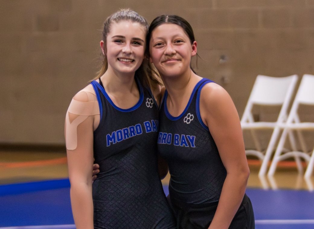 Morro Bay freshmen girls wrestlers, Ally Trujillo and Reya Bohlander. (Photo Credit: Coach Garza)

