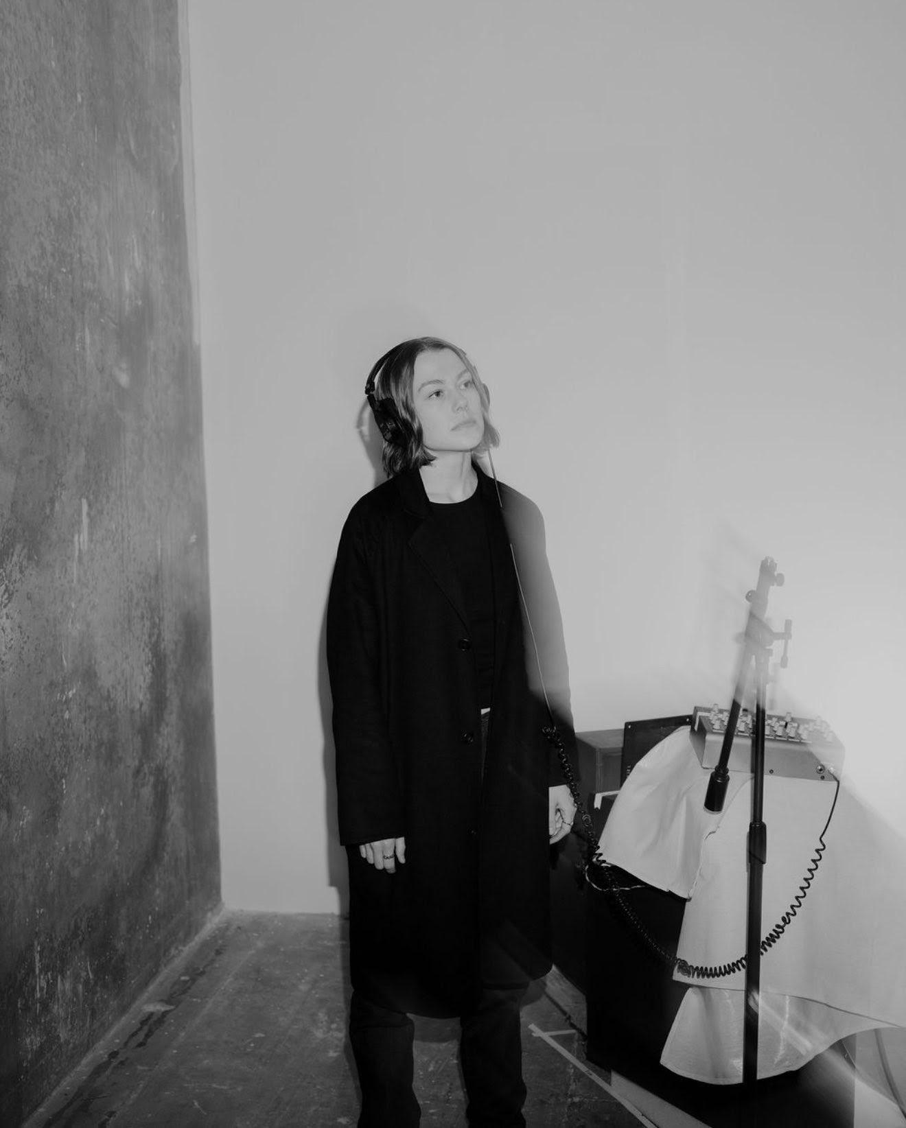 Phoebe Bridgers in the studio, possibly recording her new album. (Source: Swanlabyrinth on X)
